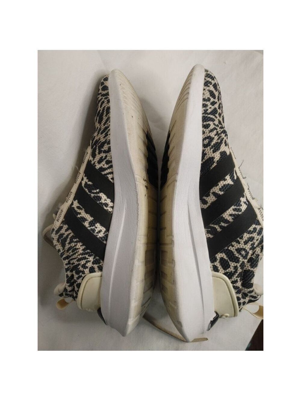 Women's Adidas Athletic GZ4681 Racer Shoes 5.5 Beige Black Leopard Print - Picture 7 of 11